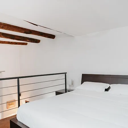 La Casa Dell' Avvocato - Centro Lejlighed *